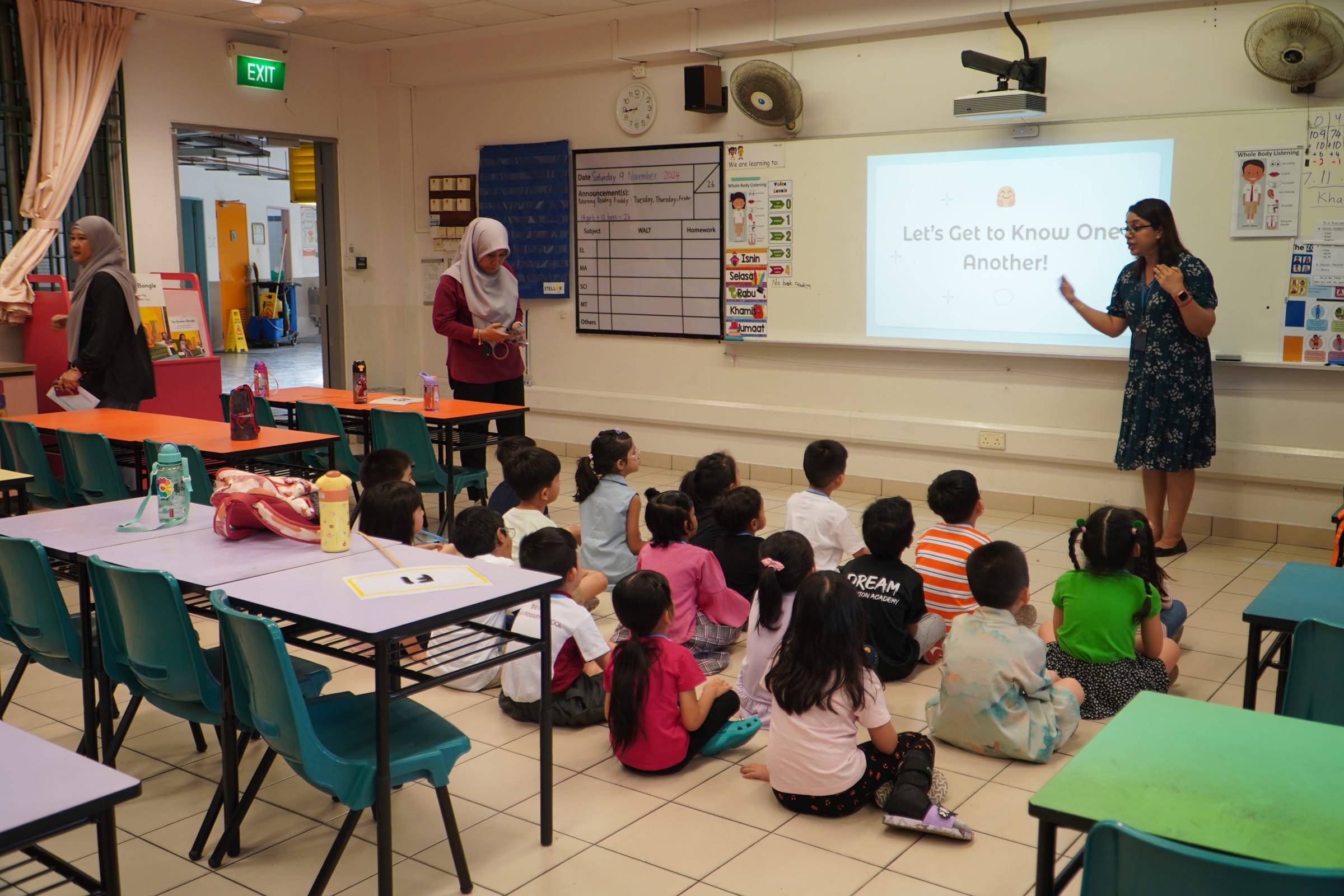 Teacher doing ice breaking with New P1 student